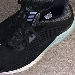 Adidas alpha bounces black and white